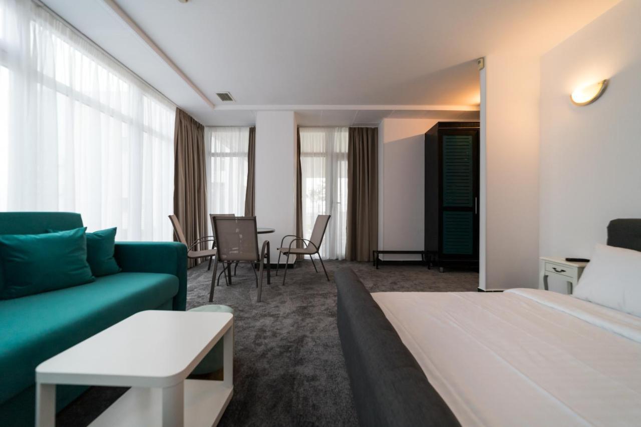 Avenue Palm On The Beach - Avenue Hotels Eforie Nord Exterior photo